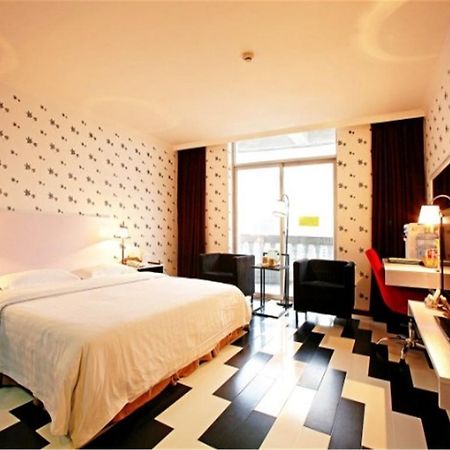 Canaan International Hotel Xi'An Сиань Экстерьер фото
