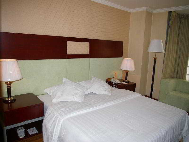 Canaan International Hotel Xi'An Сиань Экстерьер фото