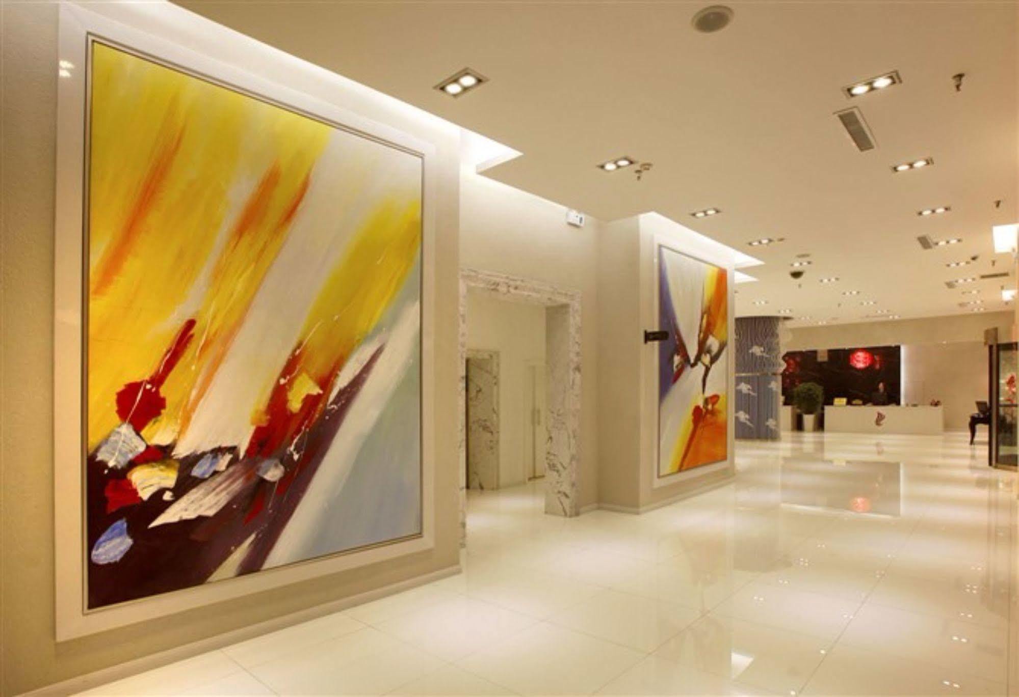 Canaan International Hotel Xi'An Сиань Экстерьер фото