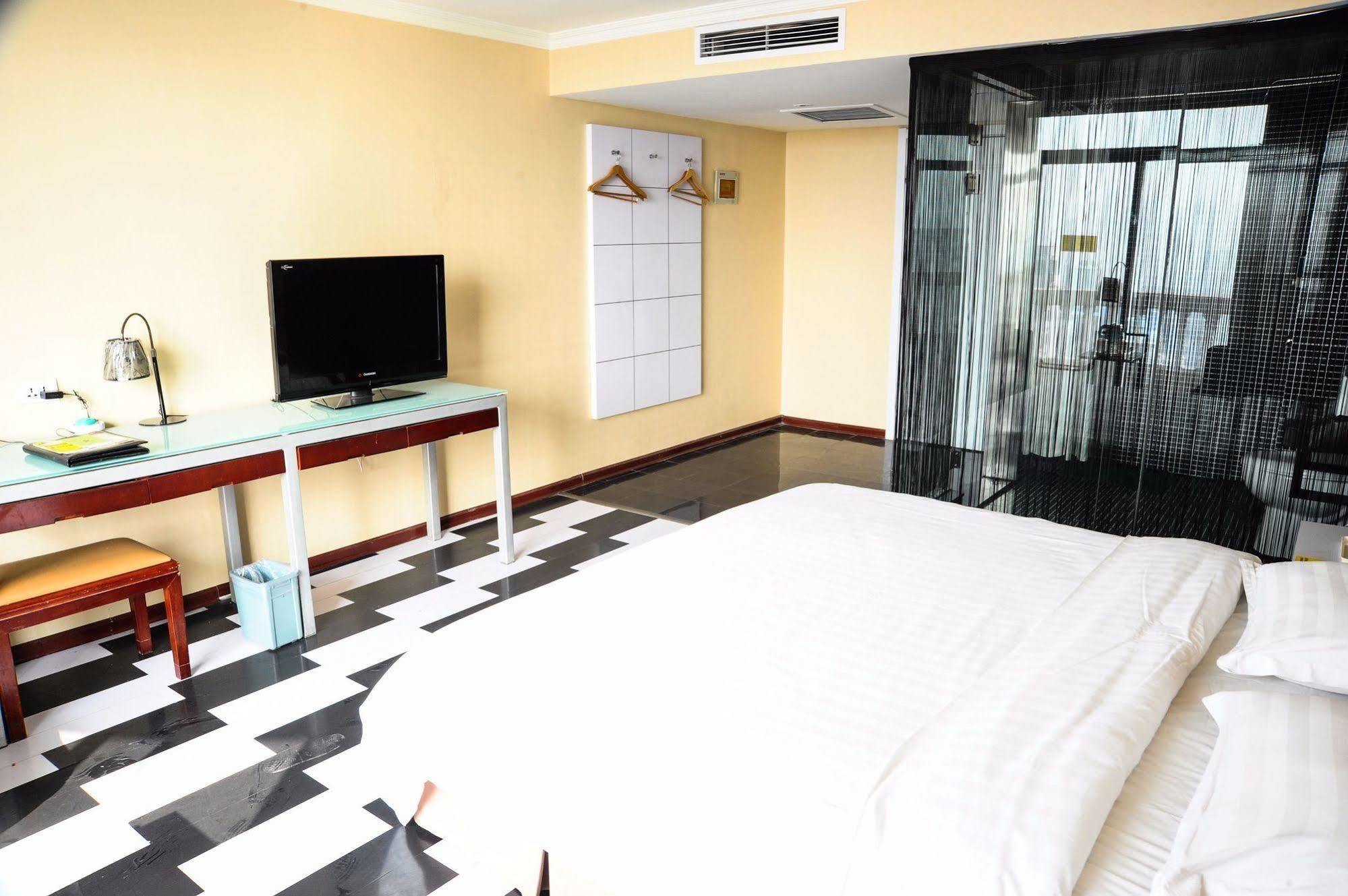 Canaan International Hotel Xi'An Сиань Экстерьер фото