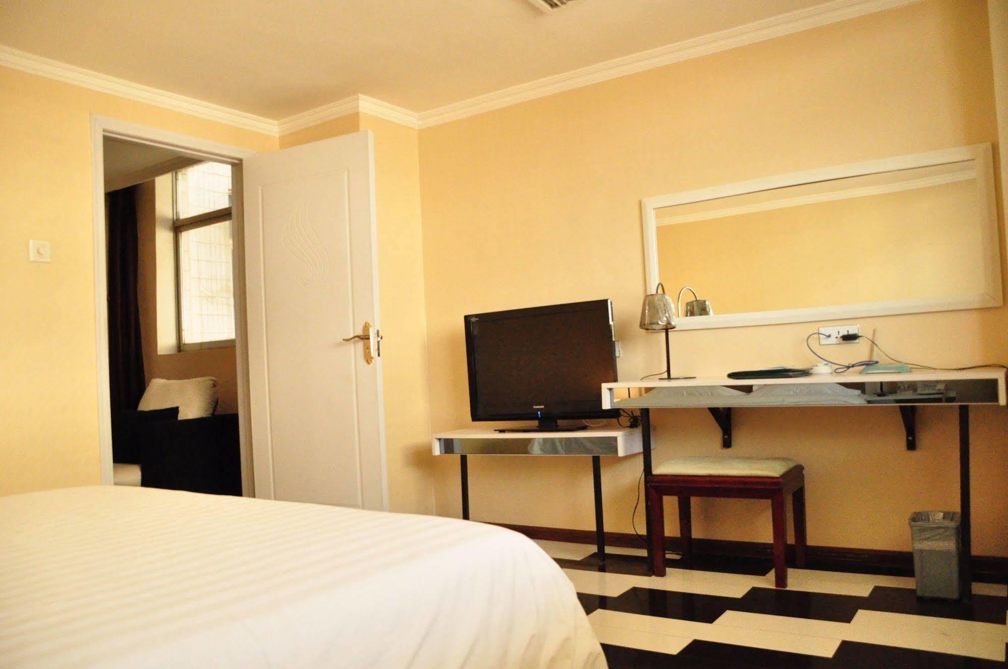 Canaan International Hotel Xi'An Сиань Экстерьер фото